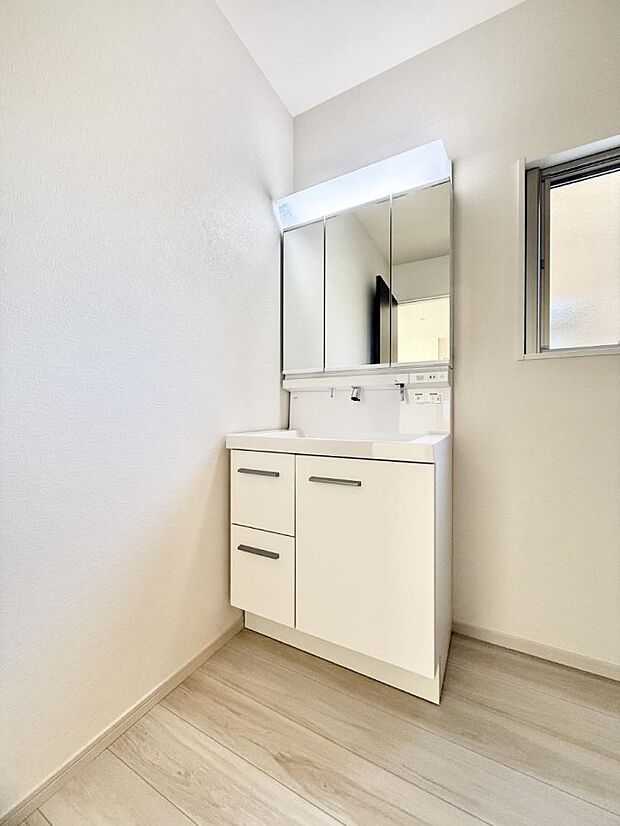 【洗面台・洗面所】■清潔感があり、気持ちよく使えます