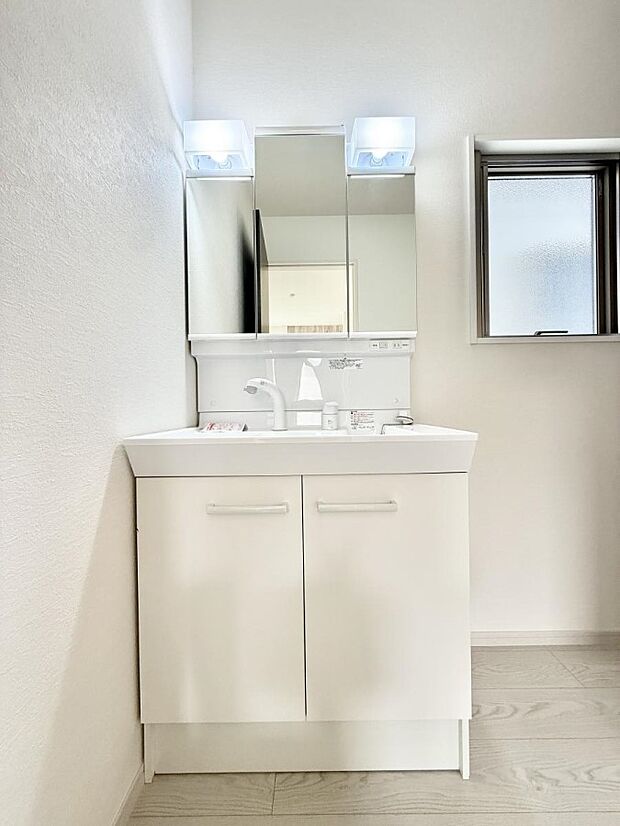 【洗面台・洗面所】■清潔感があり、気持ちよく使えます