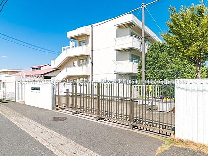 横浜市立汲沢中学校  1400m(18分)