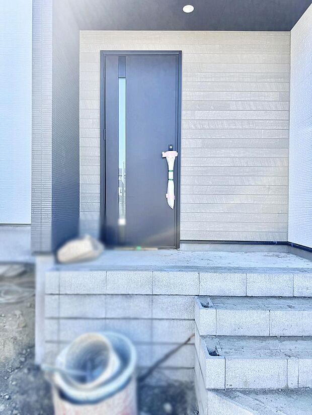 【玄関】 ここから始まる、笑顔あふれる毎日