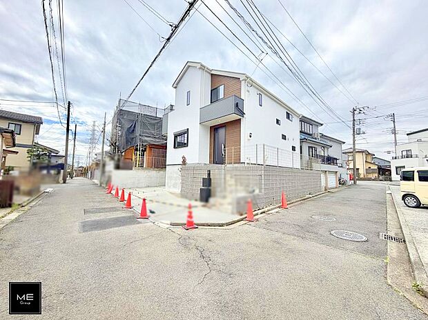 【前面道路含む現地写真】■家族とのお出かけが楽しくなる環境です