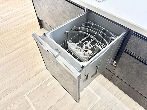 【食洗機】■手間なく洗浄！食器をピカピカに仕上げてくれます