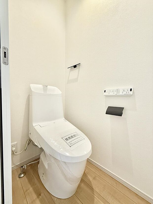 【トイレ】■毎日使う場所だからこそ、清潔感溢れる空間