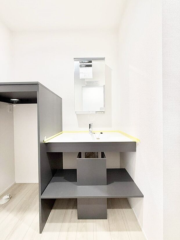 【洗面台・洗面所】お洒落で清潔感のある洗面所です！  