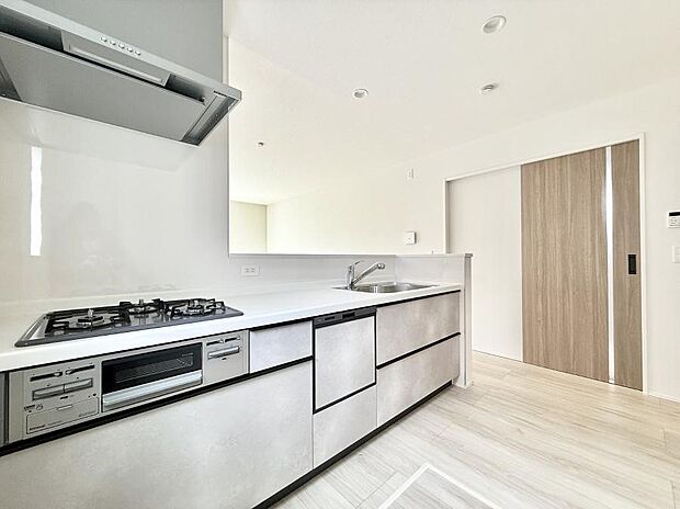 【キッチン】■シンプルで美しく心地よい時間を生むキッチン空間