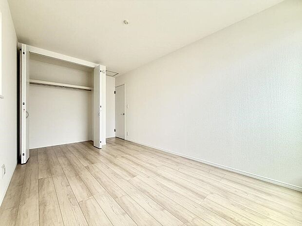 【リビング以外の居室】■ここは誰のお部屋にしましょうね♪