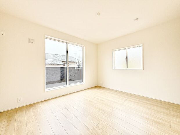【リビング以外の居室】■落ち着いた雰囲気のお部屋で心が安らぐ空間