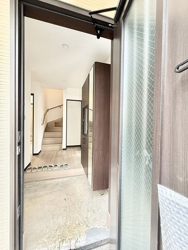 【玄関】 ここから始まる、笑顔あふれる毎日