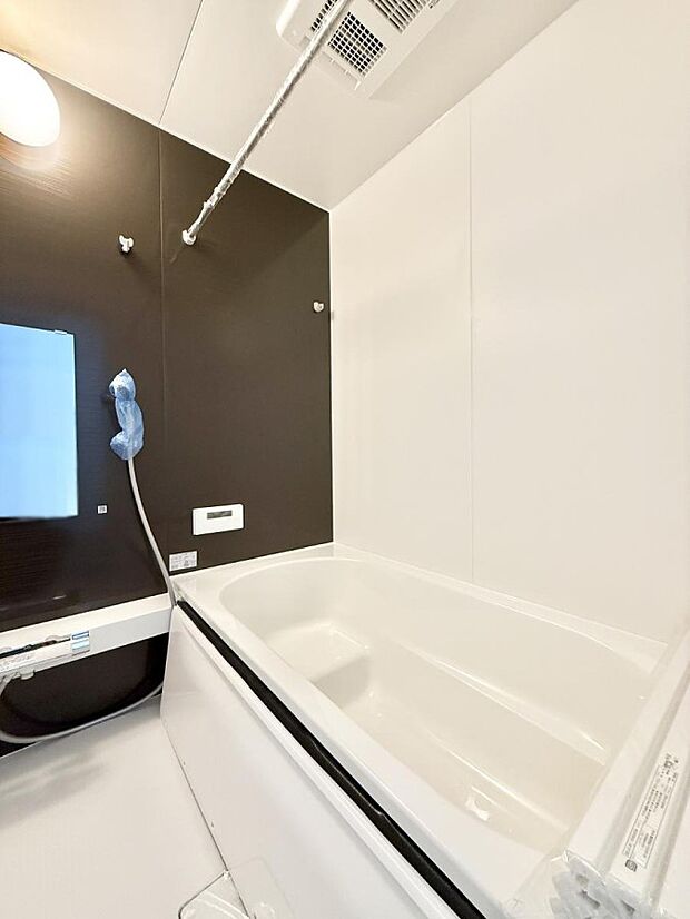 【浴室】■家族みんなが気持ちよく使える設計です