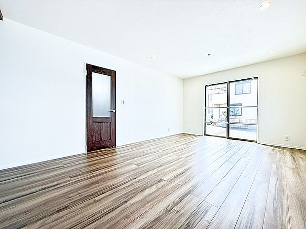 【ダイニング】■自然と心がほどける、リラックスできる場所