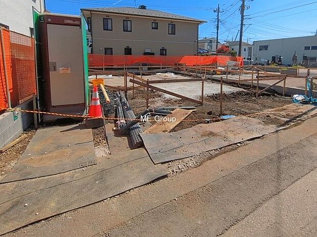 【現地外観写真】■暮らしを彩る充実した設備仕様が備わった住まい