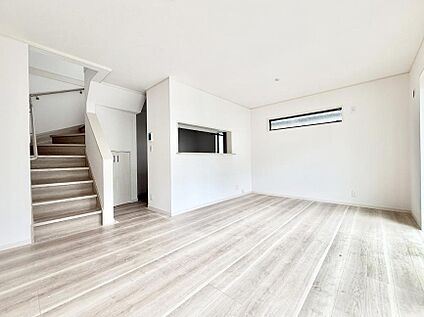 リビングダイニング