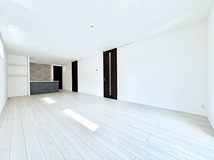 リビングダイニング