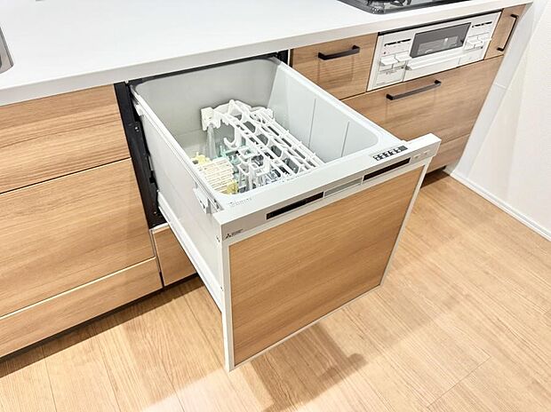 【食洗機】■手間なく洗浄！食器をピカピカに仕上げてくれます