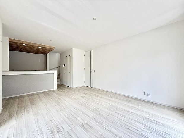 【リビング】いつの間にか家族が集まっちゃうそんなリビングいいですよね