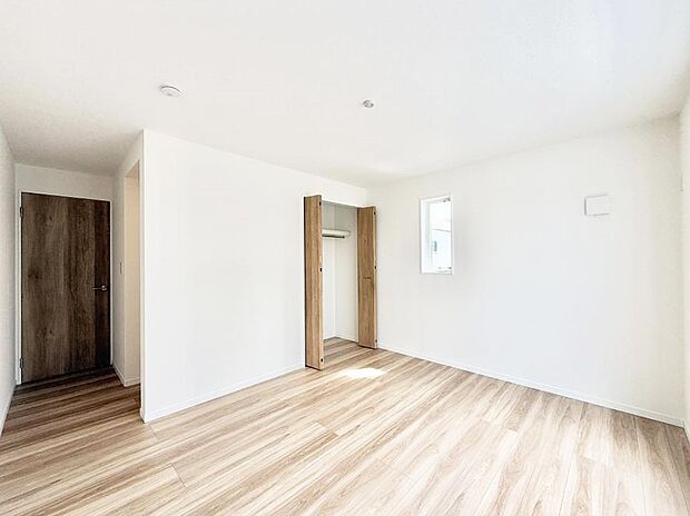 【リビング以外の居室】ここは誰のお部屋にしましょうね  