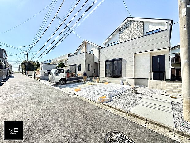 【前面道路含む現地写真】■新しい住まい、街の新しい風景