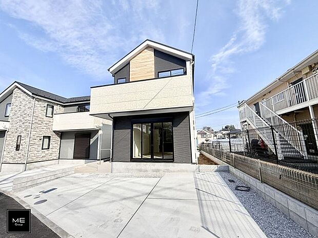 【現地外観写真】■家族の未来を優しく包み込む新しい住まい