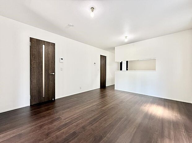 【ダイニング】■自然と心がほどける、リラックスできる場所