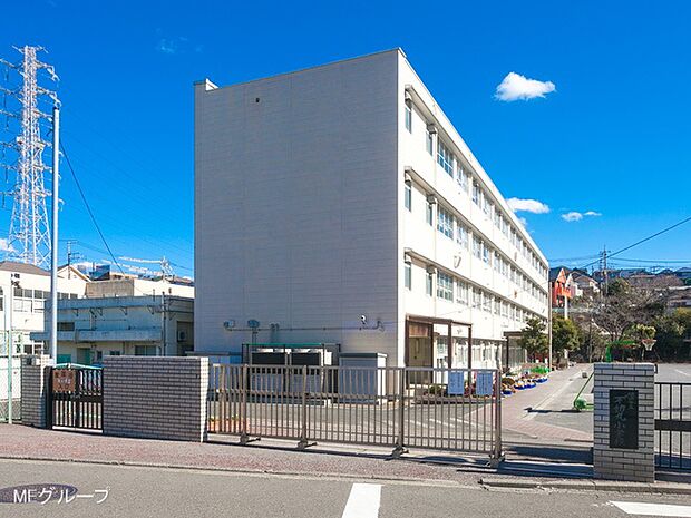 横浜市立不動丸小学校（約650m・徒歩9分）