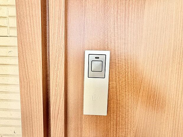 【スマートキー】■鍵を取り出さずに便利に操作できて快適