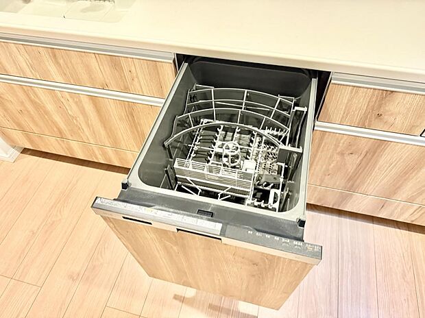【食洗機】■手間なく洗浄!食器をピカピカに仕上げてくれます