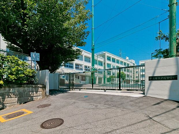 横浜市立戸塚中学校（約900m・徒歩12分）