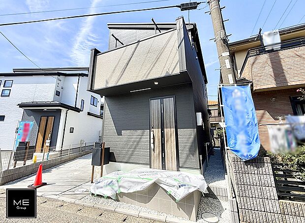 【現地外観写真】2号棟 ■暮らしを彩る充実した設備仕様が備わった住まい