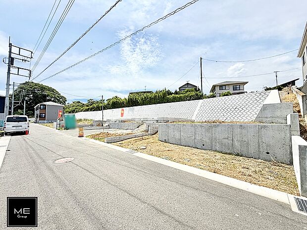 【前面道路含む現地写真】■新しい住まい、街の新しい風景