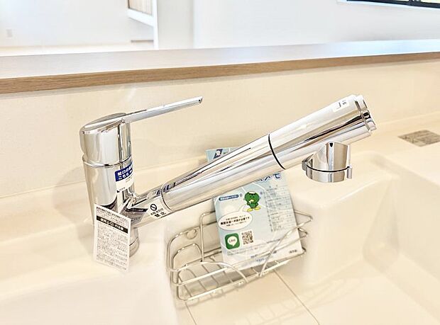 【浄水器】■清潔でおいしい水を手軽に供給してくれます
