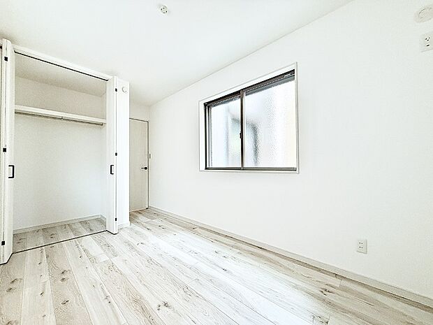 【リビング以外の居室】■ここは誰のお部屋にしましょうね♪