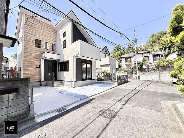 【前面道路含む現地写真】■家族とのお出かけが楽しくなる環境です