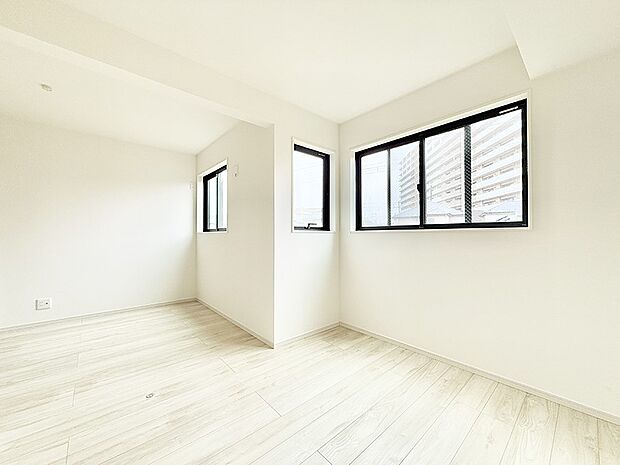 【リビング以外の居室】1号棟  ■機能的で使いやすいお部屋で毎日を快適に