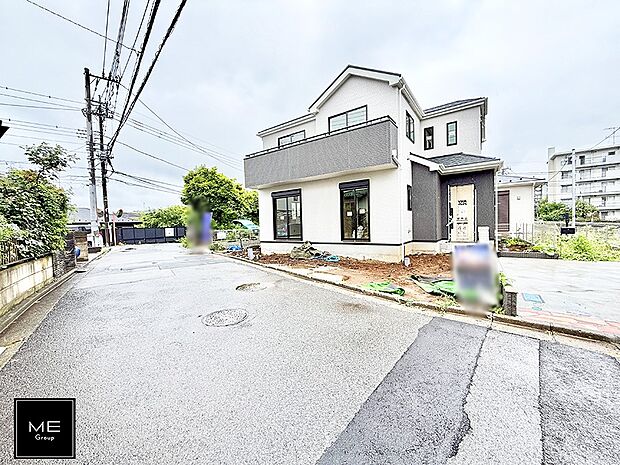 【前面道路含む現地写真】■新しい暮らしが始まる場所で、家族の絆を深める
