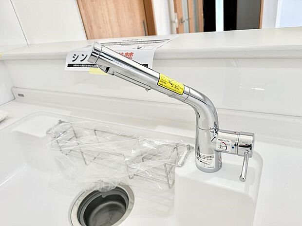 【浄水器】■清潔でおいしい水を手軽に供給してくれます