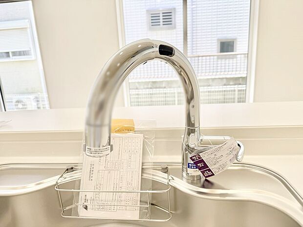 【浄水器】■清潔でおいしい水を手軽に供給してくれます