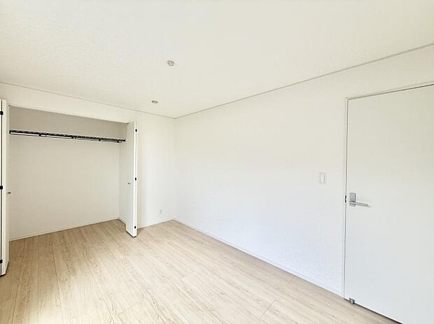 【子供部屋】2号棟 ■プライベート空間として静かで落ち着いた環境を提供してくれます