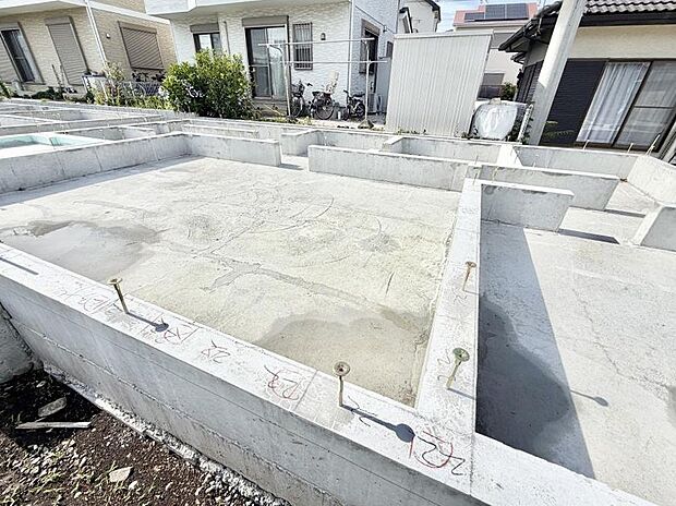 【現地外観写真】3号棟  ■新しい暮らしが始まる場所で、家族の絆を深める