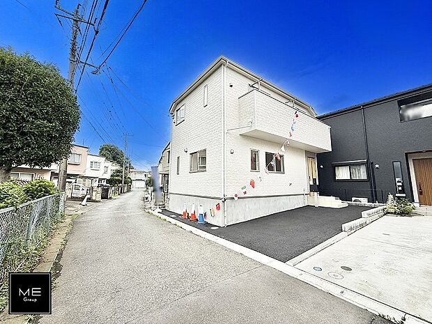 【前面道路含む現地写真】■この道を歩けば、毎日が少し特別になる
