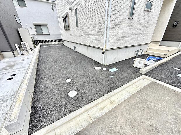 【駐車場】1号棟 ■カースペース有
