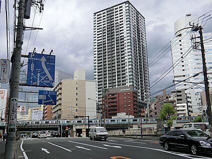 横浜みなとみらい保育園 400m(5分)