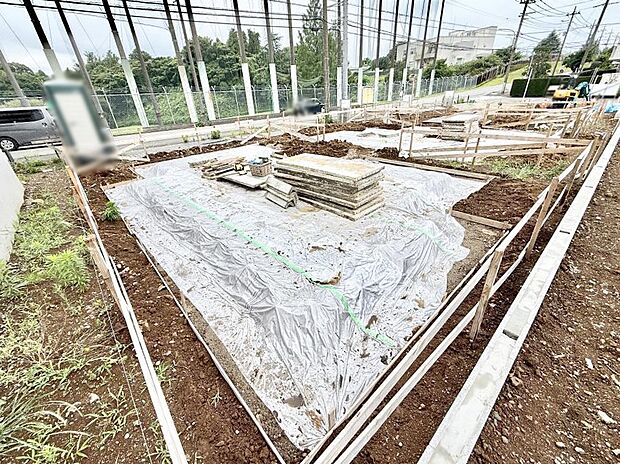 【現地外観写真】40号棟 ■家族みんなが笑顔で過ごせる、安心感のある住まい