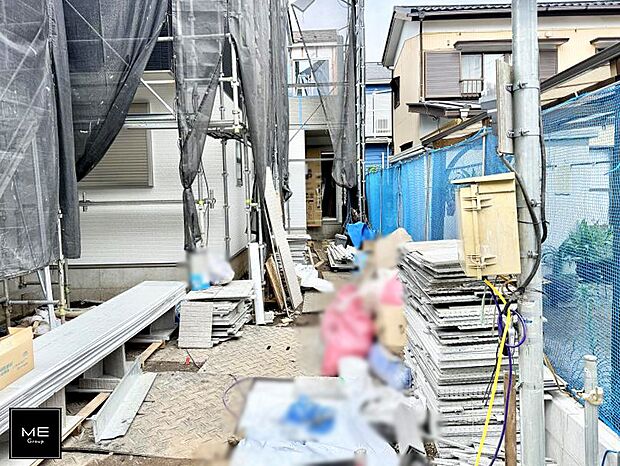 【現地外観写真】2号棟  ■家族みんなが笑顔で過ごせる、安心感のある住まい