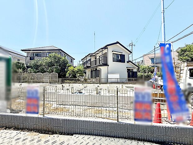 【現地外観写真】B号棟 ■家族みんなが笑顔で過ごせる、安心感のある住まい