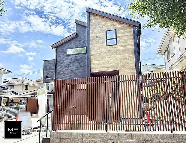【現地外観写真】1号棟 ■家族みんなが笑顔で過ごせる、安心感のある住まい