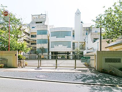 横浜市立東俣野小学校 600m(8分)