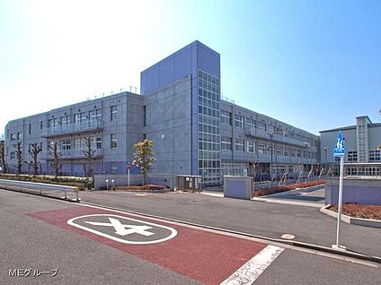 藤沢市立善行小学校 300m(4分)