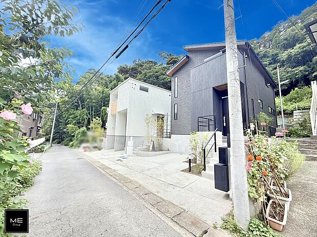 【前面道路含む現地写真】■新しい住まい、街の新しい風景