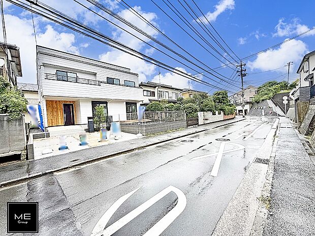 【前面道路含む現地写真】■この道を歩けば、毎日が少し特別になる