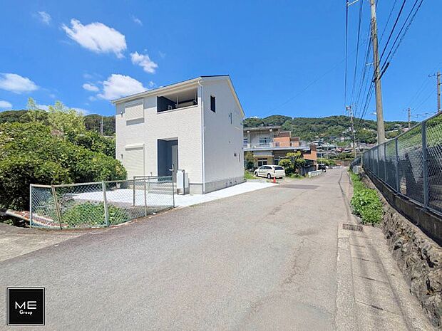 【前面道路含む現地写真】■新しい住まい、街の新しい風景